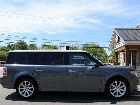 Used 2009 Ford Flex Limited image 4