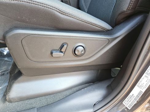 New 2024 RAM 1500 Big Horn image 21