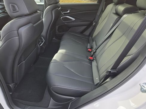 New 2026 Acura RDX SH-AWD image 23