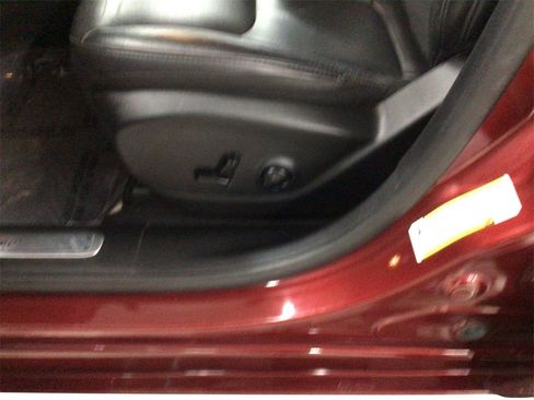 Used 2020 Jeep Cherokee High Altitude image 19