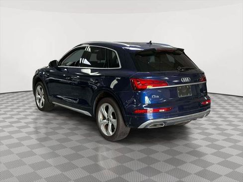 Used 2023 Audi Q5 2.0T Premium Plus w/ Premium Plus Package AWD/4WD image 5