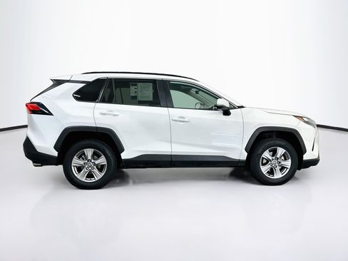 Used 2024 Toyota RAV4 XLE w/ Convenience Package AWD/4WD image 10