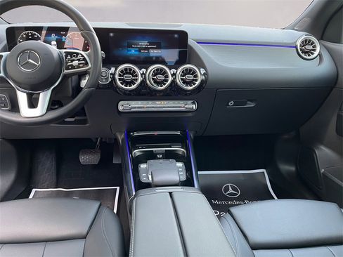 Certified 2023 Mercedes-Benz GLA 250 4MATIC image 11