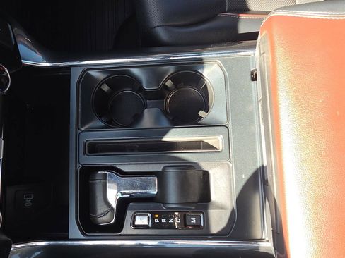 Used 2022 Ford F150 Lariat w/ Max Trailer Tow Package image 35