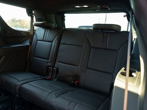 Used 2023 Chevrolet Tahoe RST w/ Sport Performance Package RWD image 19