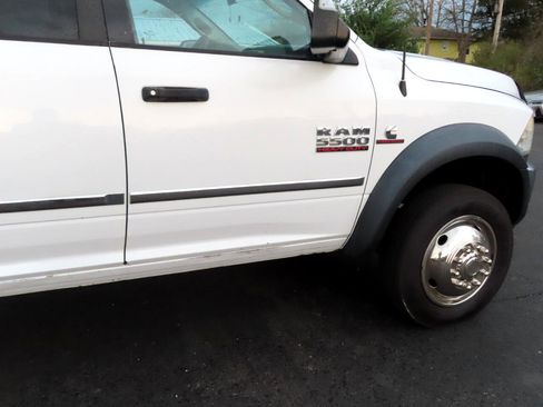 Used 2016 RAM 5500 Tradesman image 17
