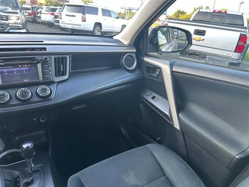 Used 2018 Toyota RAV4 LE w/ All Weather Liner Package image 22