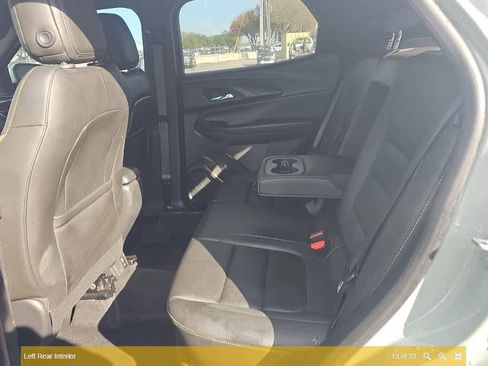 Used 2025 Chevrolet TrailBlazer ACTIV w/ Convenience Package image 11