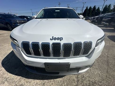 Used 2019 Jeep Cherokee Limited w/ Luxury Group AWD/4WD image 34