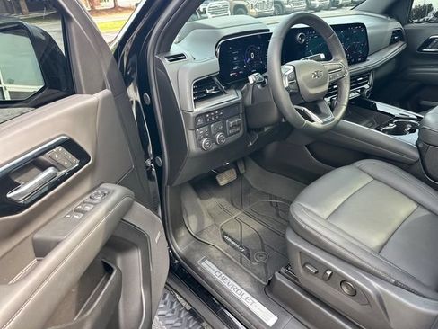 Used 2026 Chevrolet Tahoe Z71 w/ Z71 Off-Road Package AWD/4WD image 12