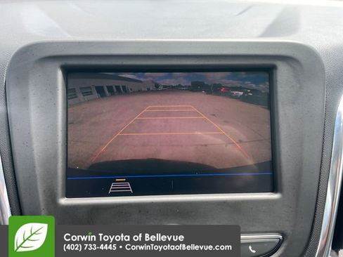 Used 2021 Chevrolet Equinox LS AWD/4WD image 13