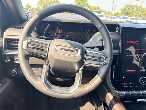 New 2026 GMC Yukon XL Denali w/ LPO, Floor Liner Package AWD/4WD image 22