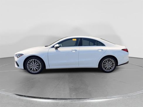 Used 2026 Mercedes-Benz CLA 250 image 2