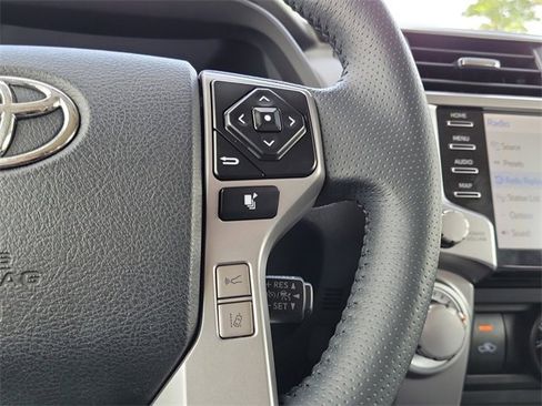 Used 2020 Toyota 4Runner SR5 image 17