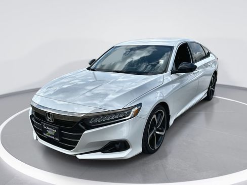 Used 2021 Honda Accord Sport image 1