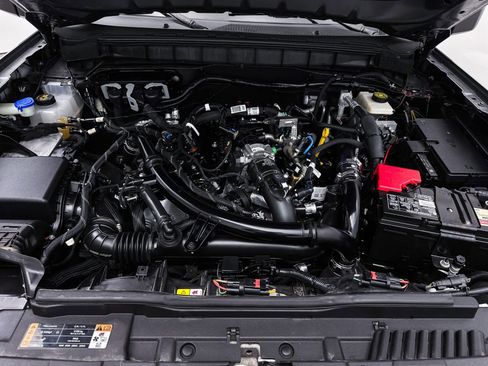 Used 2021 Ford Bronco Black Diamond w/ Sasquatch Package image 13