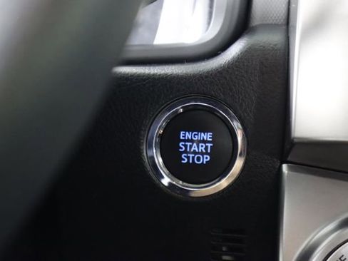 Used 2022 Toyota 4Runner SR5 Premium image 42