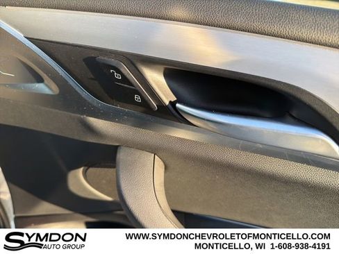 Used 2021 BMW X3 xDrive30i w/ Premium Package image 25