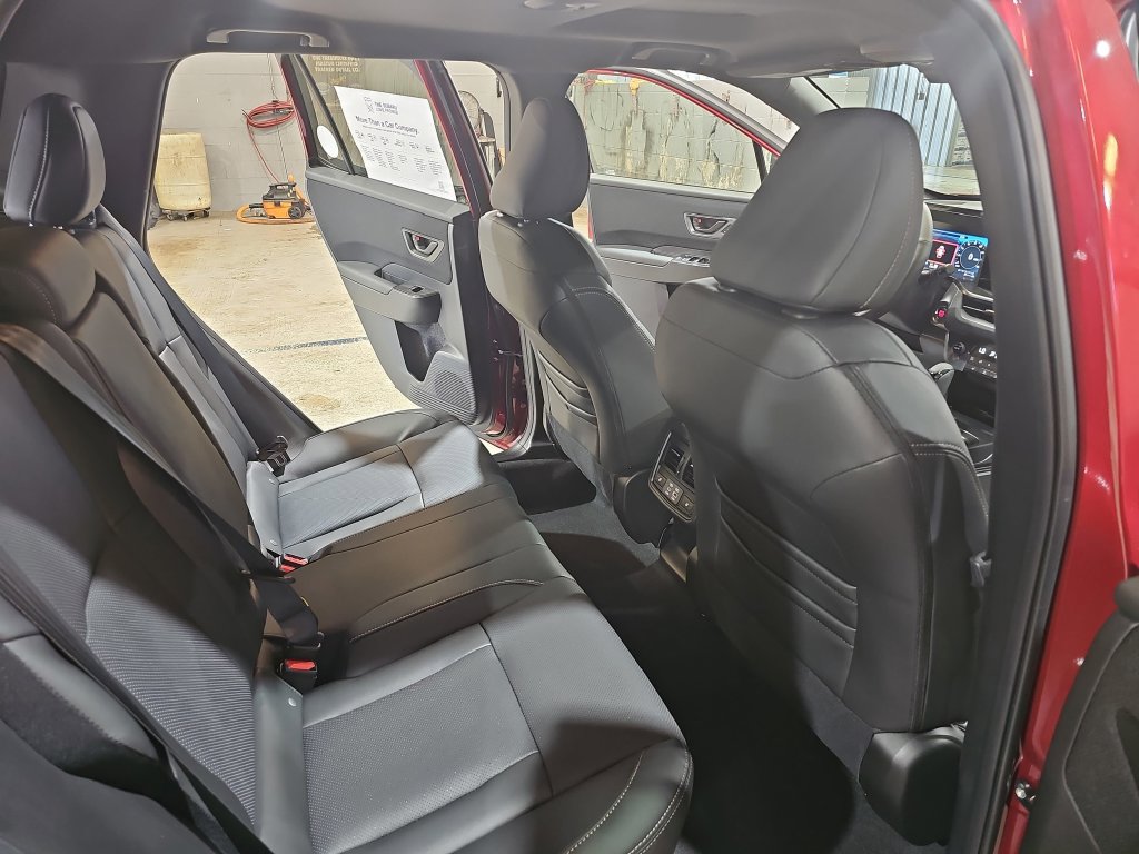 New 2026 Subaru Outback Limited w/ Premium/Limited Package 2 AWD/4WD image 11