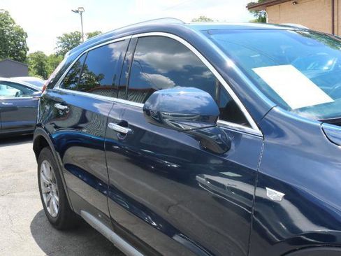 Used 2020 Cadillac XT4 Premium Luxury AWD/4WD image 3