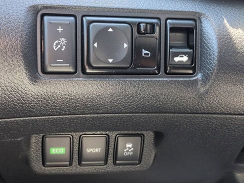 Used 2017 Nissan Sentra S image 22