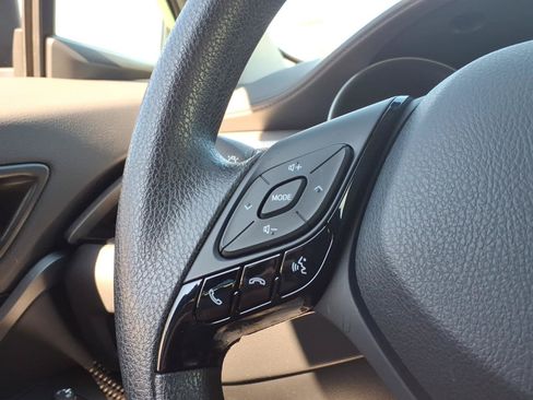 Used 2021 Toyota C-HR LE FWD image 26
