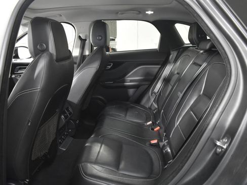 Used 2018 Jaguar F-PACE R-Sport AWD/4WD image 12