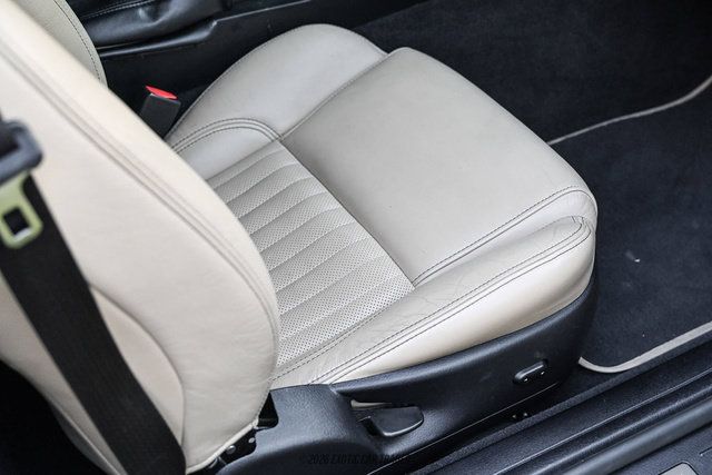 Used 2005 Ford Thunderbird RWD image 36