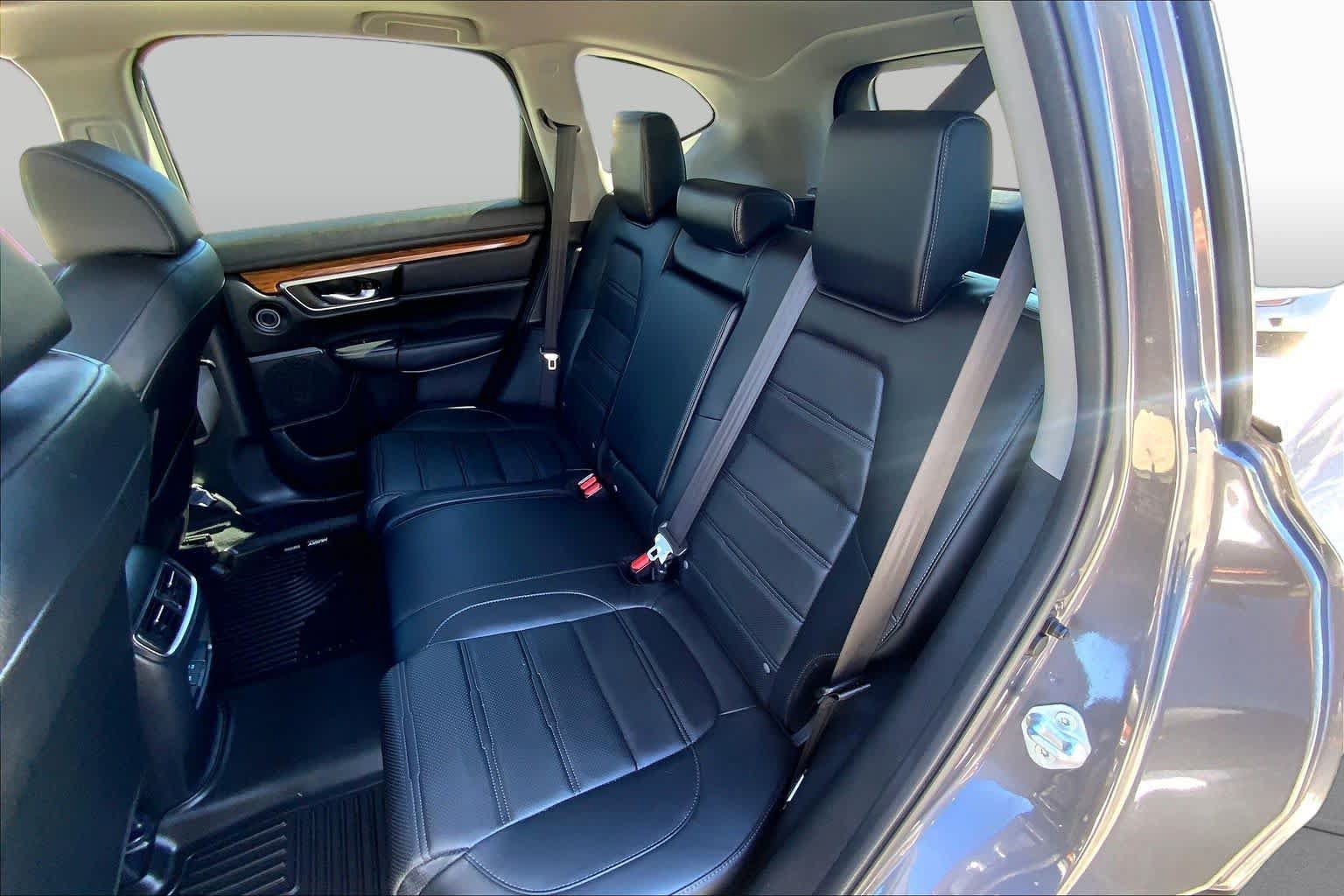 Used 2022 Honda CR-V Touring image 19