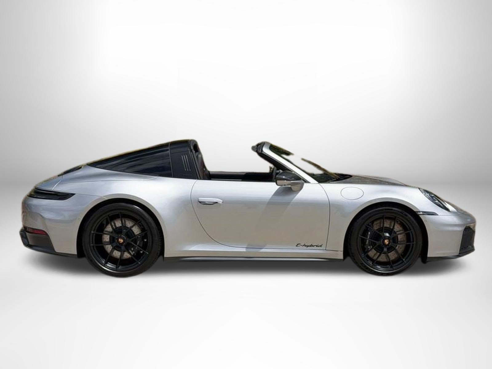 Used 2026 Porsche 911 Targa 4 GTS AWD/4WD image 5
