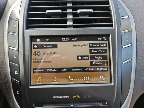 Used 2019 Lincoln MKC Premiere image 29