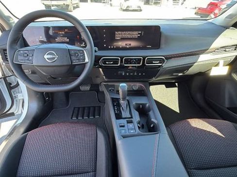 New 2026 Nissan Sentra SR image 18