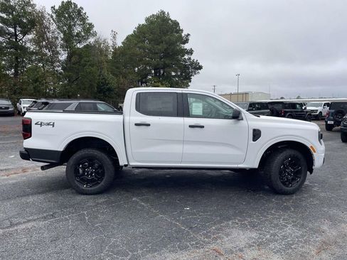New 2025 Ford Ranger XLT w/ Black Appearance Package image 2