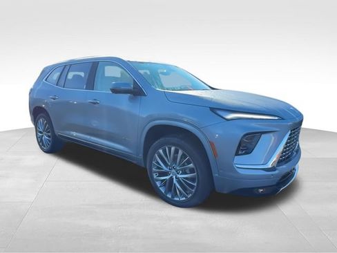 New 2026 Buick Enclave Avenir w/ Super Cruise Package FWD image 2