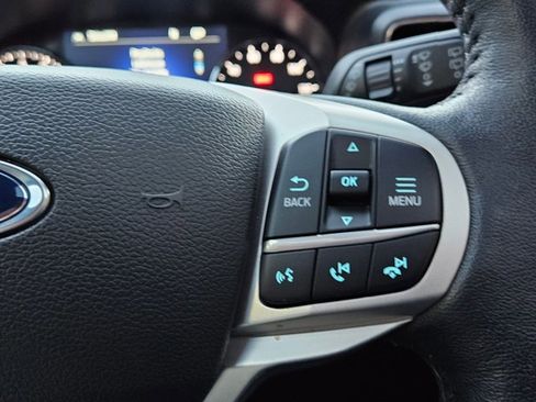 Used 2023 Ford Explorer XLT w/ Equipment Group 202A image 23