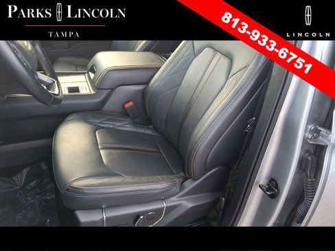 Used 2023 Ford Expedition Platinum RWD image 19