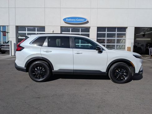 Used 2025 Honda CR-V Sport-L image 2