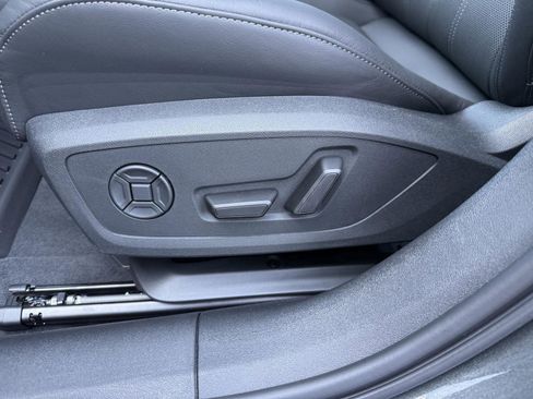 New 2026 Audi A6 Premium Plus AWD/4WD image 10