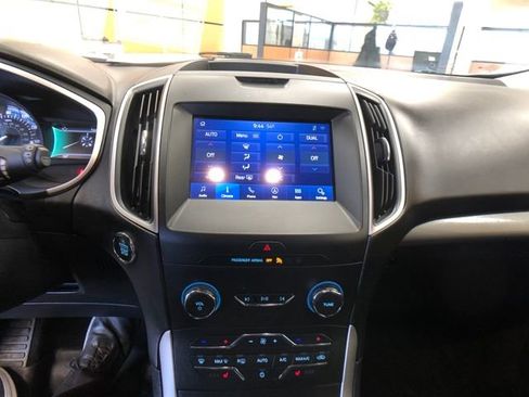 Certified 2020 Ford Edge SEL w/ Convenience Package image 19