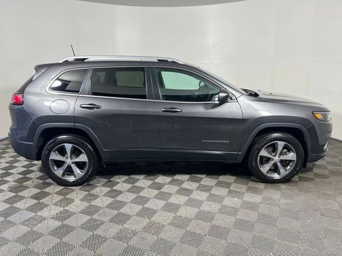 Certified 2019 Jeep Cherokee Limited w/ Trailer Tow Group AWD/4WD image 13