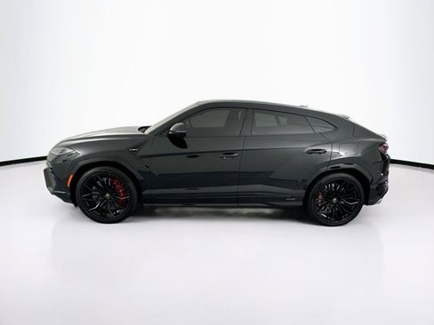 Used 2025 Lamborghini Urus Performante AWD/4WD image 8