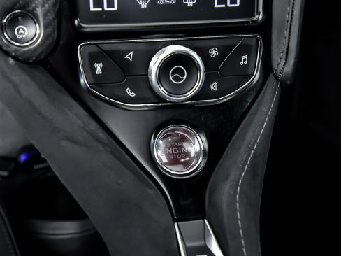 Used 2018 McLaren 720S image 38