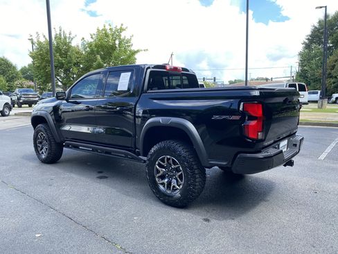 Used 2026 Chevrolet Colorado ZR2 w/ Technology Package AWD/4WD image 7