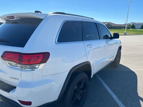 Used 2021 Jeep Grand Cherokee Laredo w/ Security & Convenience Group AWD/4WD image 6