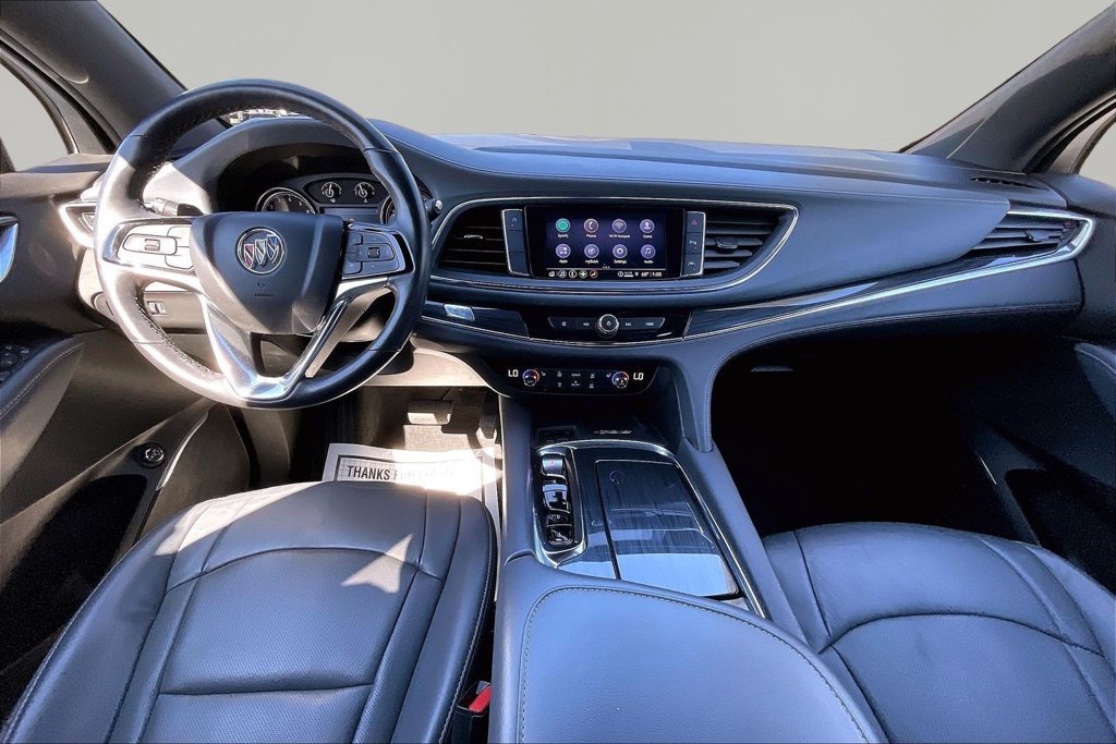 Used 2023 Buick Enclave Essence FWD image 7