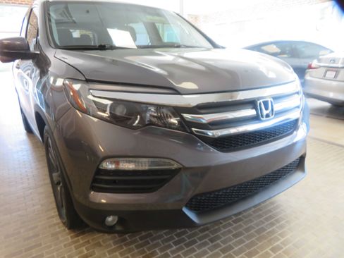 Used 2017 Honda Pilot EX-L image 61