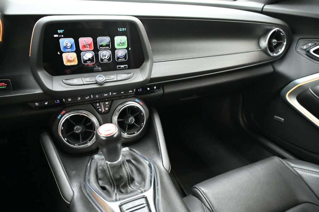 Used 2018 Chevrolet Camaro SS RWD image 29
