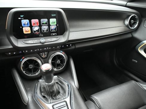Used 2018 Chevrolet Camaro SS RWD image 29