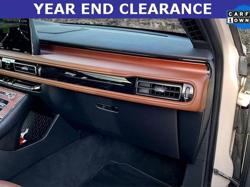 Used 2023 Lincoln Aviator Reserve w/ Equipment Group 201A image 25