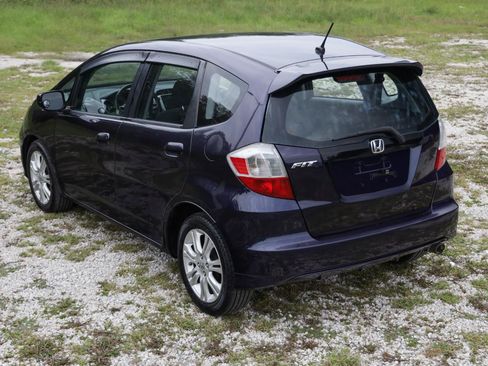 Used 2010 Honda Fit Sport image 5